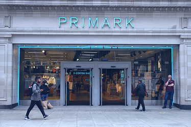 Primark Locations in USA: How to Shop the Bargain Retail Store – WWD