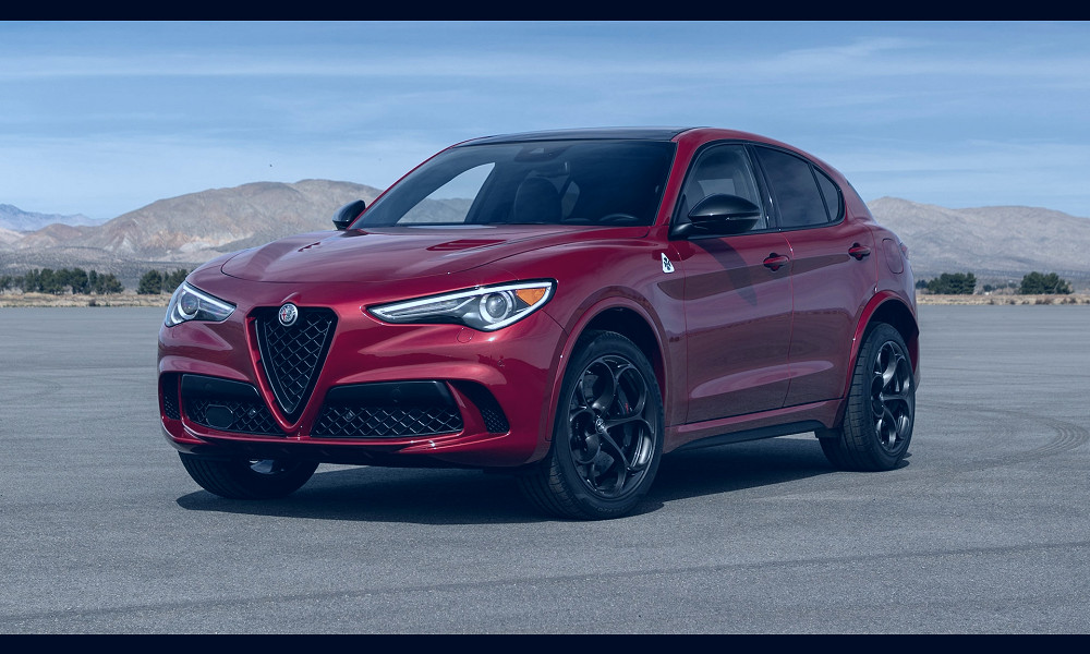 2020 Alfa Romeo Stelvio First Test: Aging Well