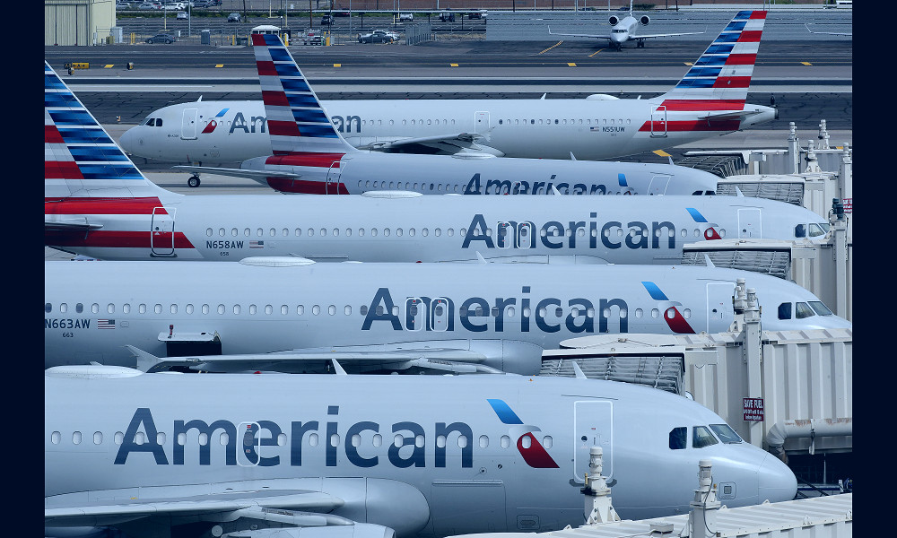 Exec says American Airlines lost track of valuable JFK slots in US Airways  merger