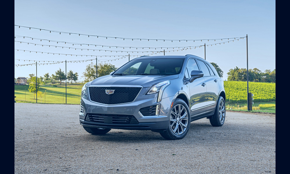 Cadillac XT5 Refinements Broaden Appeal for 2020