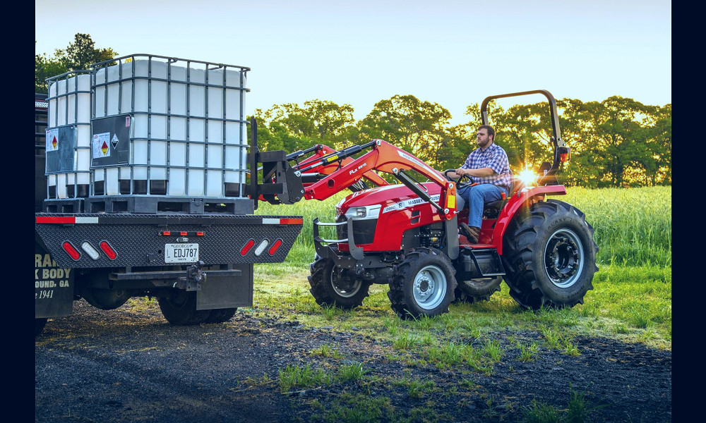 AGCO Introduces Massey Ferguson 1800E and 2800E Series Compact Tractors |  AGCO