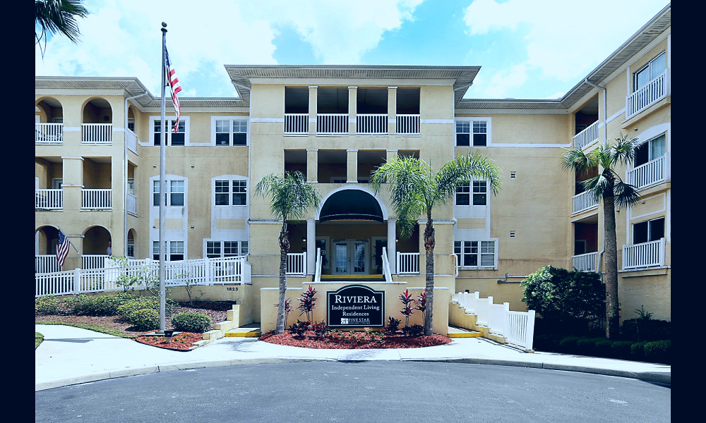 Senior Living Activities & Amenities | Riviera Senior Living