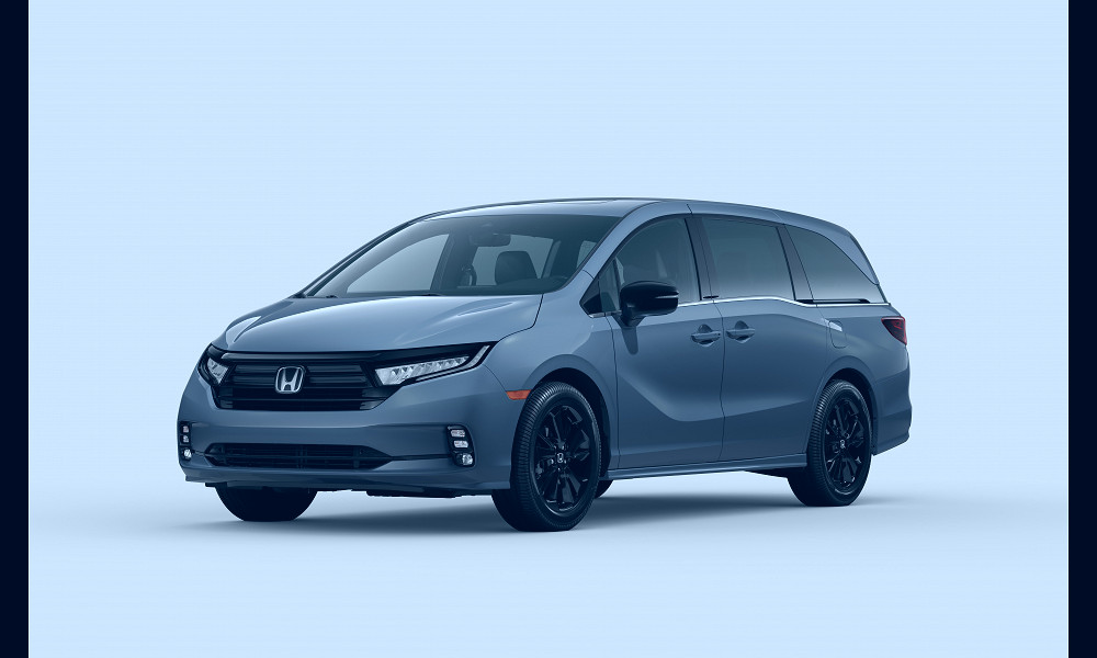 2023 Honda Odyssey Review, Pricing, and Specs