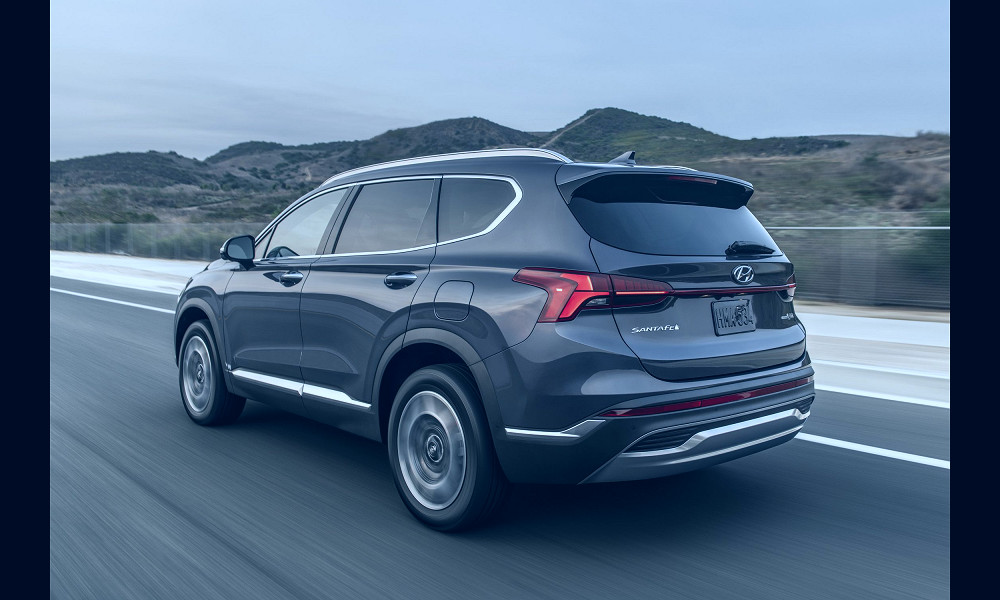 2023 Hyundai Santa Fe Review, Pricing, and Specs