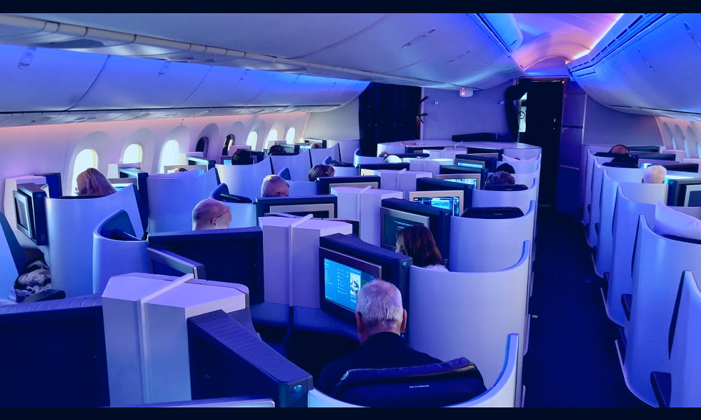 KLM Business Class | Boeing 787 from Amsterdam to Cape Town (FABULOUS  flight!) - YouTube