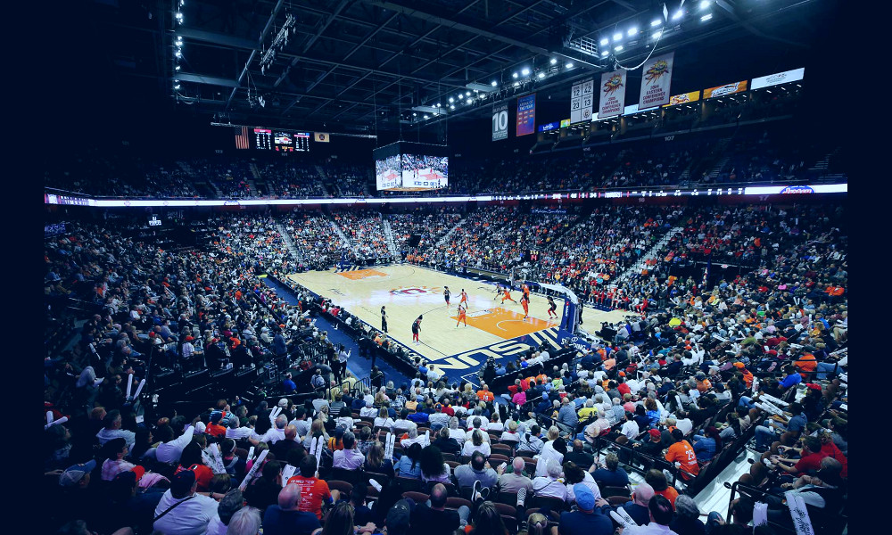 Mohegan Sun open to hosting a college basketball bubble