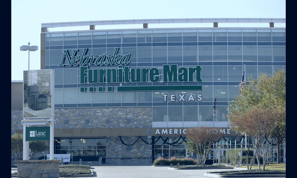 Nebraska Furniture Mart will open a second Texas giant store near Austin