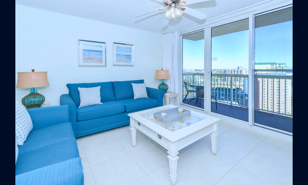 Pelican Beach Resort 2016 - Destin Rental | Compass Resorts