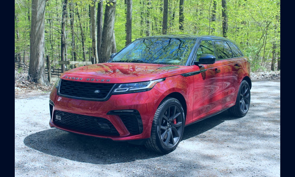 Range Rover Velar SVAutobiography Dynamic Edition Review Features