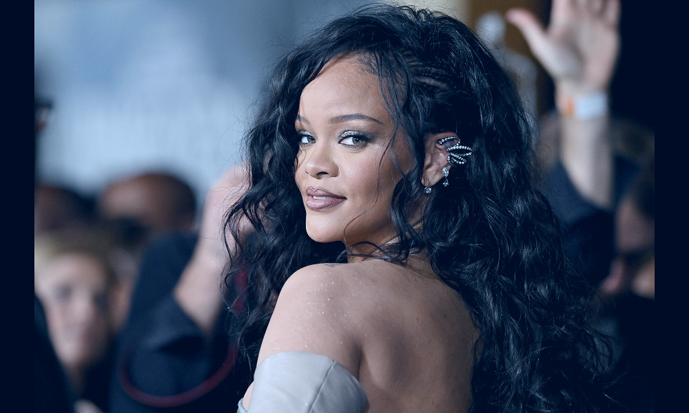 Rihanna Says Super Bowl Performance Doesn't Mean New Album