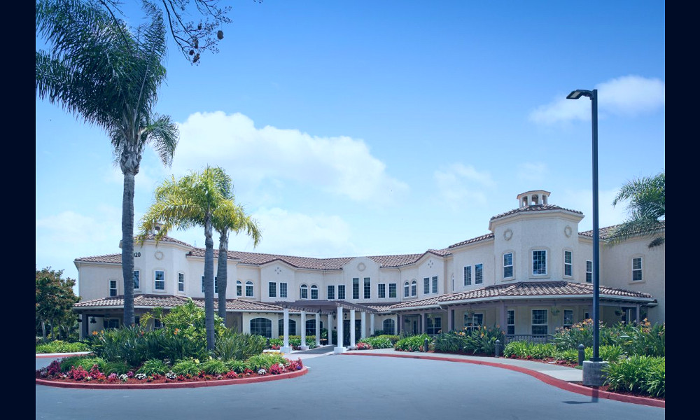 Assisted Senior Living in Carlsbad, CA | Sunrise at La Costa