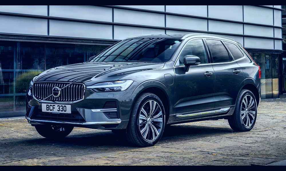 Volvo XC60 review: sleek and sustainable with a speedy secret