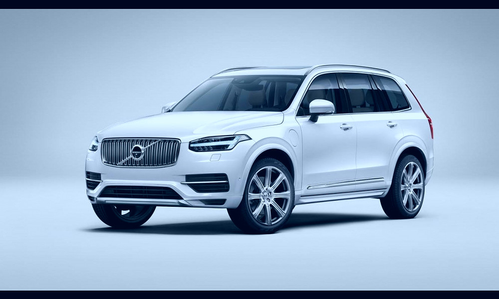 Review: Volvo XC90 plug-in hybrid charges into lead