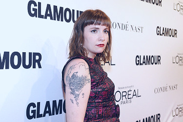 Lena Dunham Welcomes Your Critique of Her | Vanity Fair