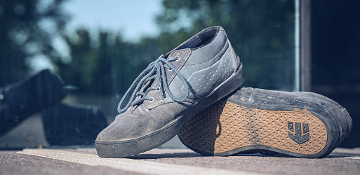 Review: Etnies Jameson Mid Crank Shoe | The Loam Wolf